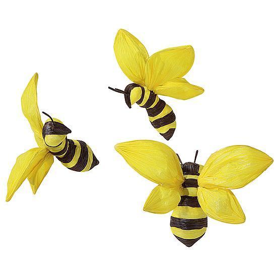 Giant bees set